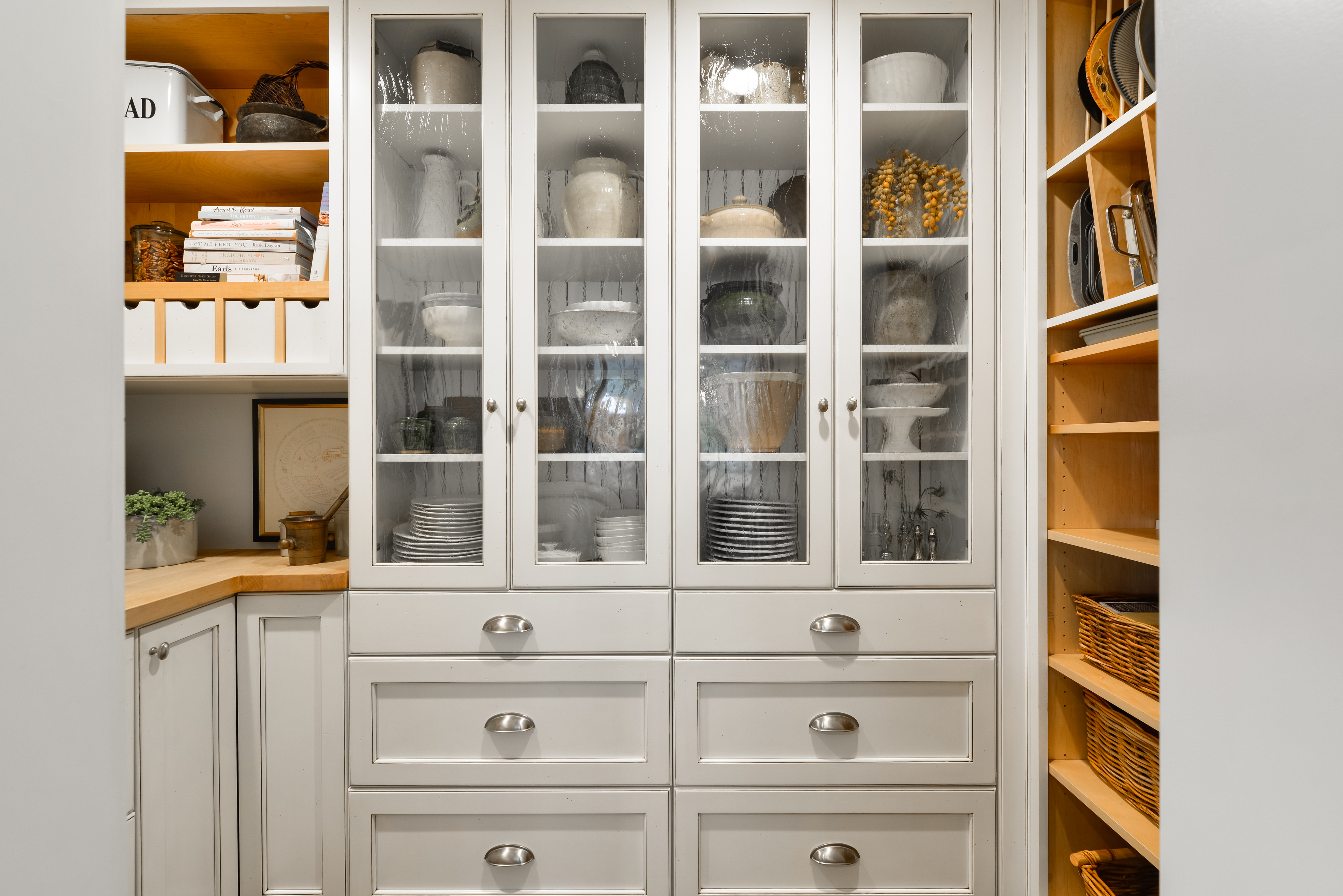 Walk-in pantry in 12719 39 Ave in Westbrook Estates home for sale by Holland and Associates Real Estate in Edmonton.